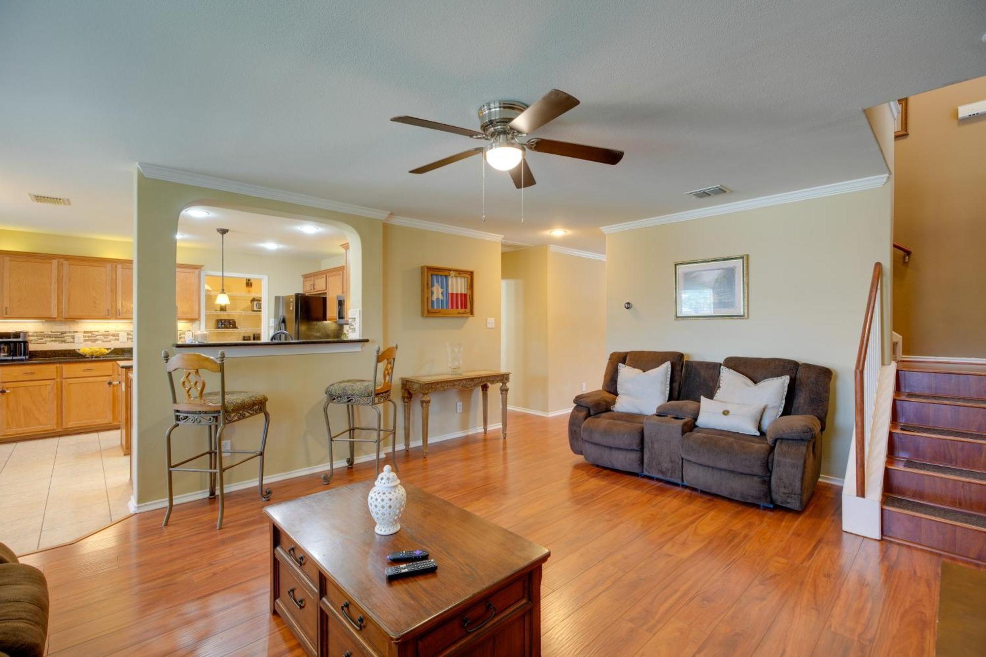 San Antonio Home With Pool Access Near Lackland Afb 外观 照片