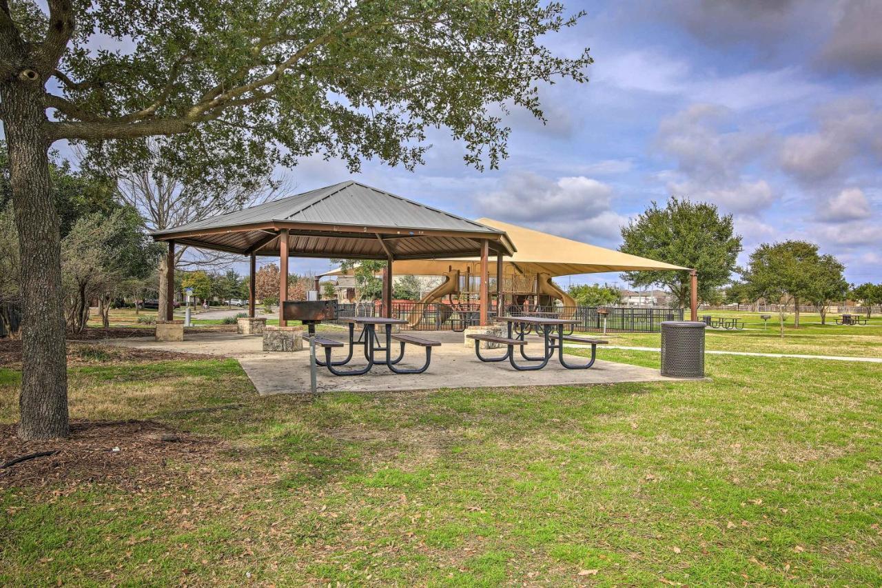 San Antonio Home With Pool Access Near Lackland Afb 外观 照片